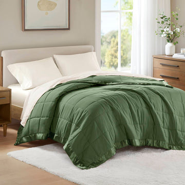 Windom - Twin Lightweight Down Alternative Blanket With Satin Trim - Green