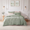 Felicia - Velvet Comforter Set With Throw Pillow - Green