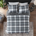 Parkston - 3M Scotchgard Down Alternative All Season Comforter Set - Black / White