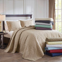 Quebec - Queen Reversible Bedspread Set - Red