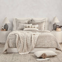Bari - Velvet Quilt Set