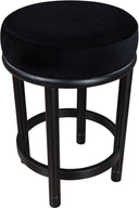 Monette - Counter Stool With Black Base - Meridian Furniture - Counter Height (24" - 27") - Elite Enclave Home