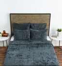 Bari - Velvet Quilt