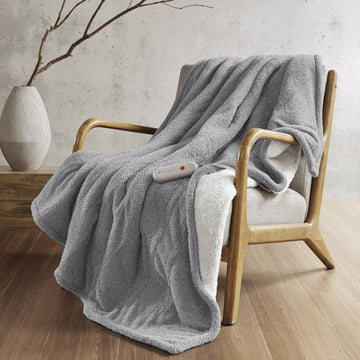 Amira - Dream Soft Heated Throw - Gray