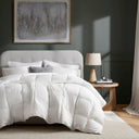 King/California King 100% Shell Comforter - White